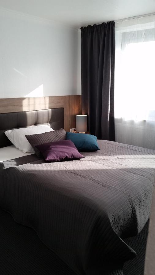 Appart-Hotel, Einsteinstrasse Herzogenaurach Bagian luar foto